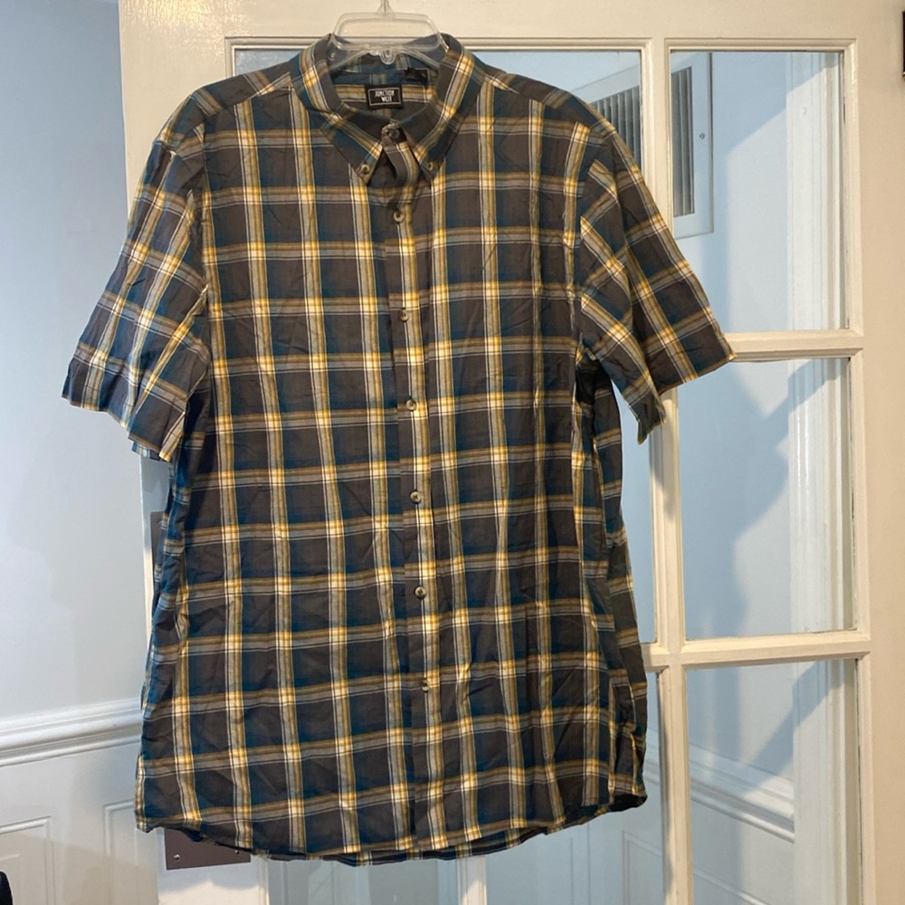 Junction West size XL shirt good condition
